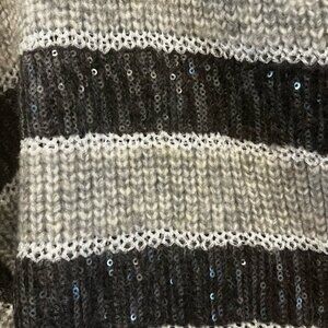 Crown & Ivy Heather Silver Holiday Shine Cardigan